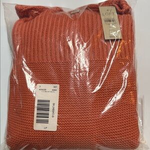 LOFT Warm Coral Knit Pullover